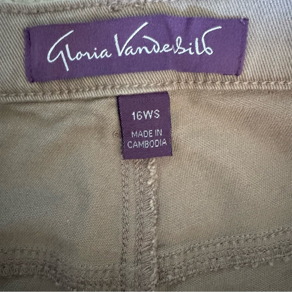 Gloria Vanderbilt Beige Trousers - Picture 3 of 10